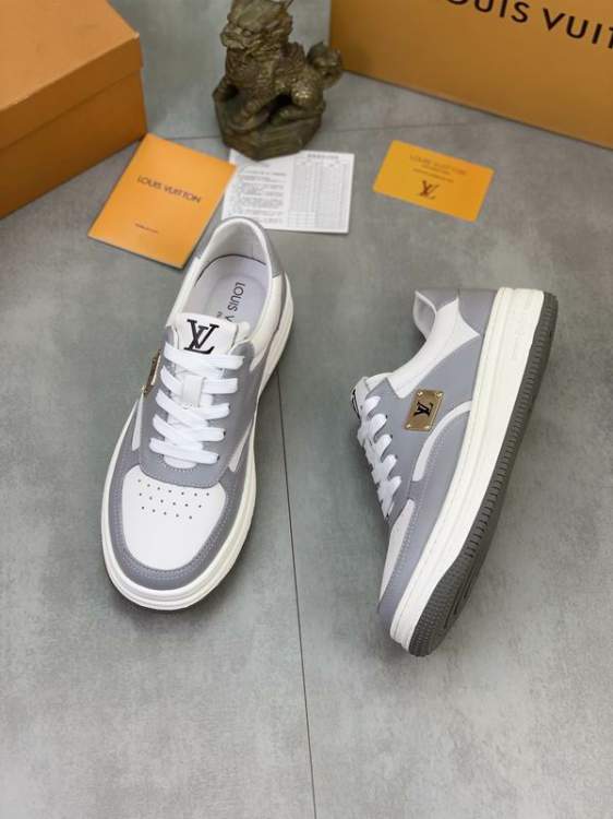 Picture of Louis Vuitton Shoes _SKULVsz38-44mnf015516853